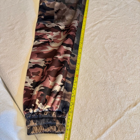 ♥️ Maniere De Voir Satin Camo Cargo Pants Joggers khaki pink purple 8 MDV - Picture 11 of 15